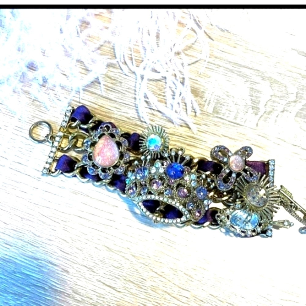 Rare Betsey Johnson Vintage Tzarina Sugar Plum PurpleCrystal Mirror Crown